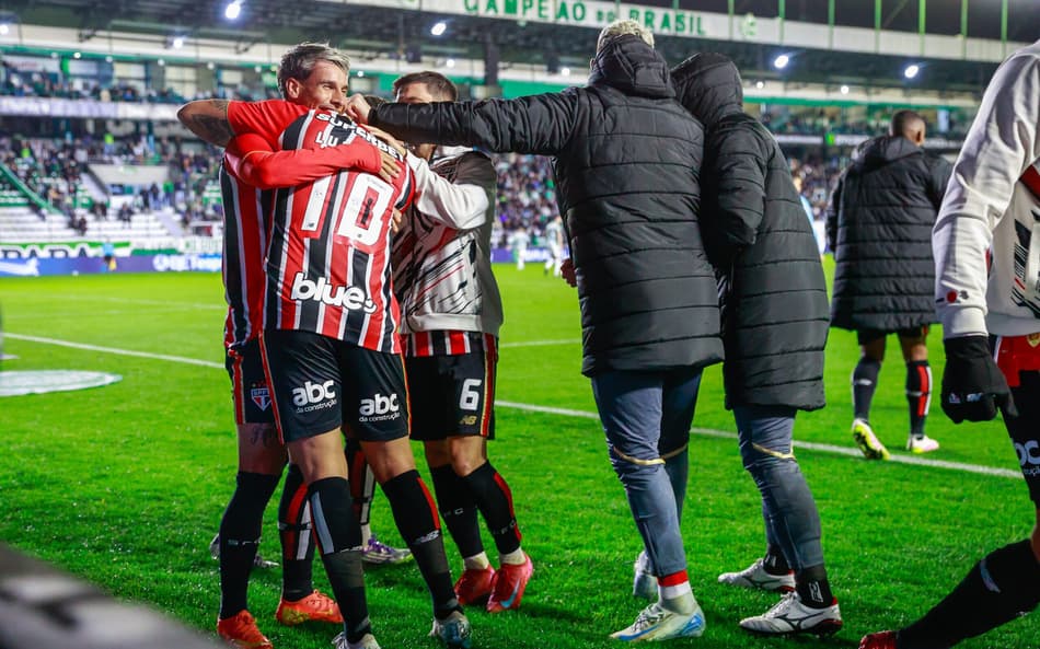 Luciano compara rivais do São Paulo ao Real Madrid após vitória no Brasileirão