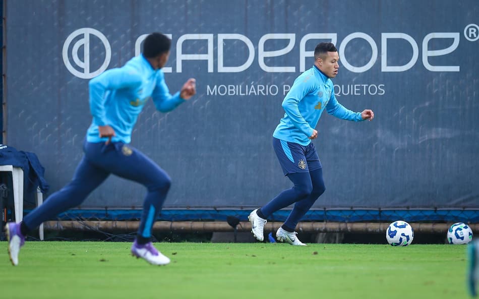 Marlon projeta segundo semestre do Grêmio: ‘pode sair campeão’