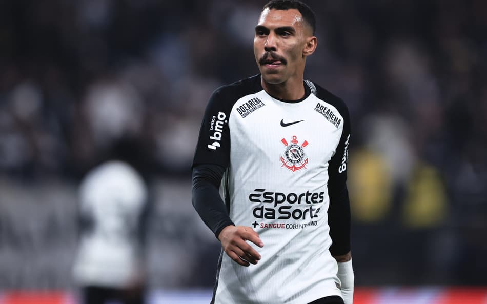 Matheuzinho revela cobrança entre jogadores do Corinthians após o Majestoso