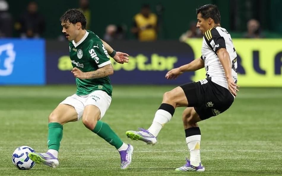 Mauricio celebra gol, vitória em casa e avisa: ‘A responsabilidade de estar no Palmeiras é grande’