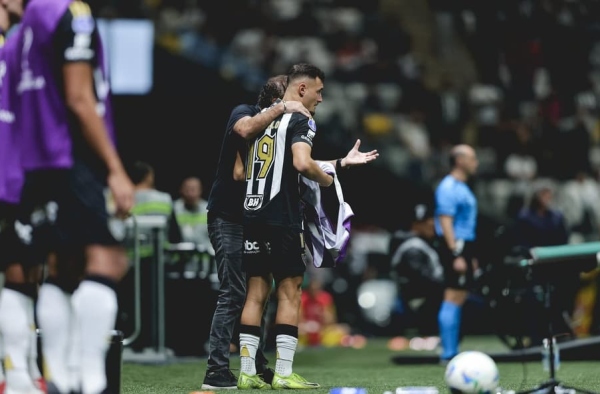 No Atlético-MG, Cuca explica escalação com jogadores criticados