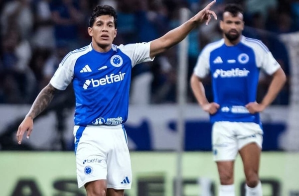Número de cartões no Brasileiro é preocupação no Cruzeiro