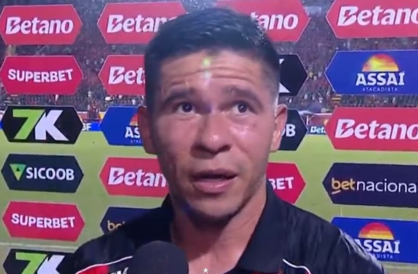 Osvaldo explica discussão em Vitória x Bragantino: ‘Peço desculpas’