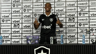 ‘Quero fazer história’: Danilo é apresentado no Botafogo; veja