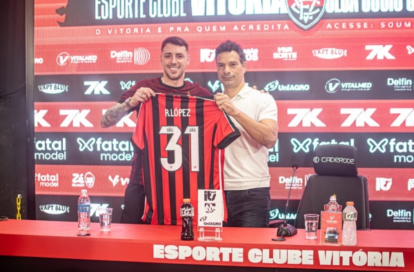 Renzo López detalha relação com Carille e projeta ano do Vitória: ‘Vamos dar um jeito’