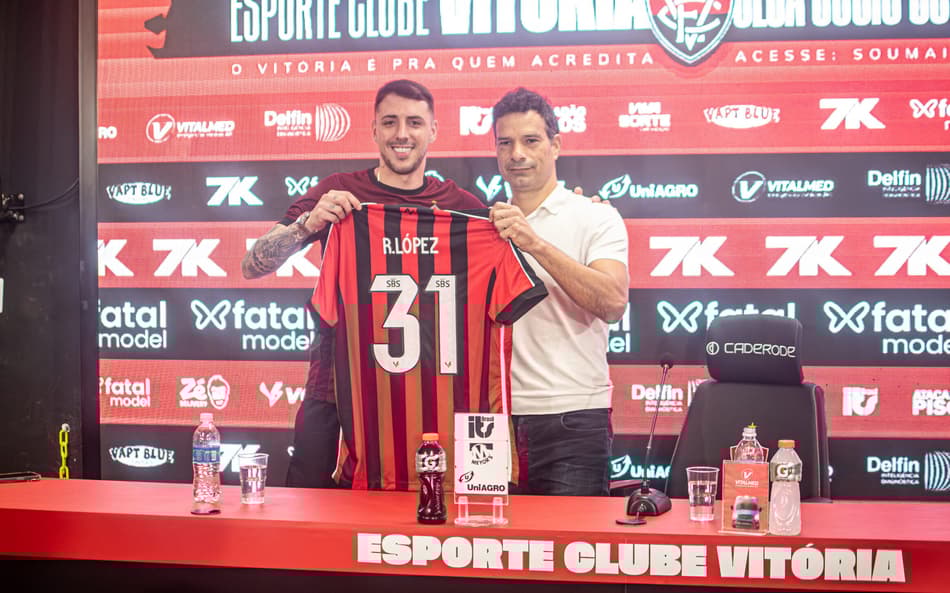 Renzo López detalha relação com Carille e projeta ano do Vitória: ‘Vamos dar um jeito’