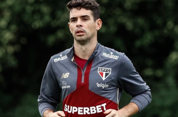 São Paulo pode ter reforços antes da volta do Brasileirão