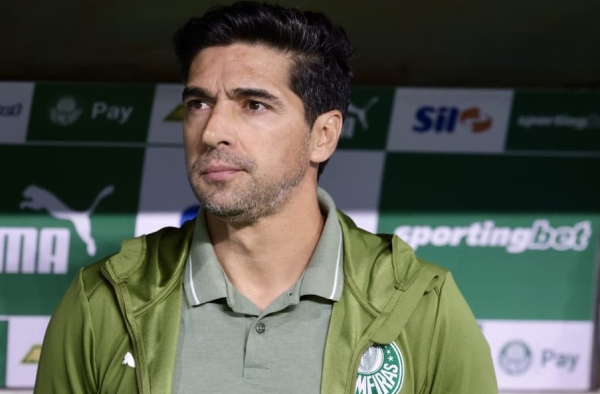 ‘Só falta uma cláusula’, diz Abel Ferreira sobre renovação com o Palmeiras