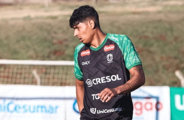 Time da Série A devolve volante que jogou 23 minutos para o Maringá