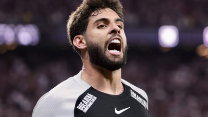 Yuri Alberto renova contrato com o Corinthians