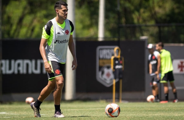 Zagueiro do Vasco, Lucas Oliveira define futuro no clube